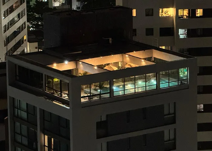 Rooftop 1102